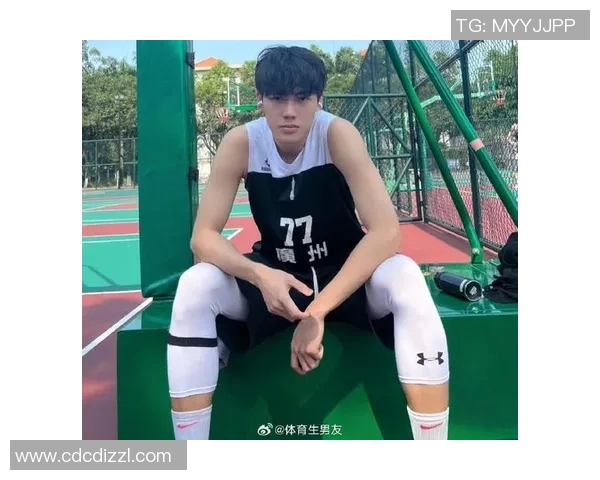 黑皮体育生逆袭成足球明星的励志故事与奋斗历程揭秘