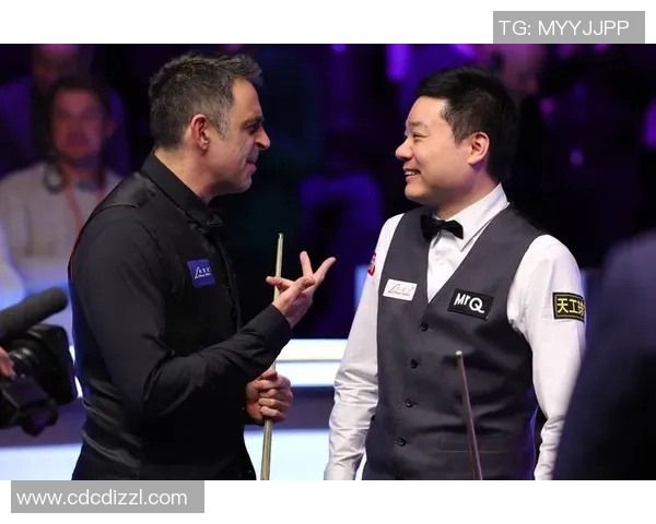 最强圆卡足球明星集结赛揭幕球迷狂欢期待精彩对决 最强圆卡足球明星集结赛揭幕球迷狂欢期待精彩对决