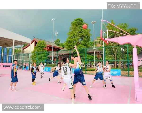 成都篮球队荣登篮球战术排行榜第五名展现强大实力与团队配合 成都篮球队荣登篮球战术排行榜第五名展现强大实力与团队配合